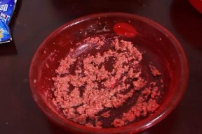搭配鱼饵的技巧和方法是什么？如何提高钓鱼成功率？