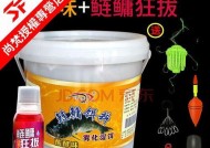 翻板钩钓鲢鳙时应该浮钓多深？有哪些技巧可以提高成功率？