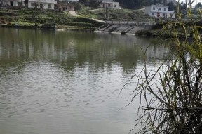 北方雨水节气下的钓鱼技巧（探秘北方雨水节气中的钓鱼技巧与注意事项）