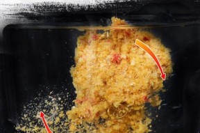 垂钓鲫鱼时如何选择最佳饵料配方？这些技巧你知道吗？
