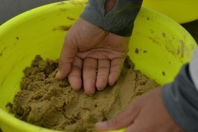 大别山小农人钓鱼方法和技巧有哪些？如何提高钓鱼效率？