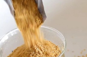 蜂蜜开饵钓鱼技巧有哪些？如何提高钓鱼成功率？