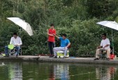 伏天钓鱼应注意什么事项和技巧？如何提高夏季钓鱼成功率？
