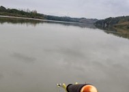 风大浪大钓鱼技巧有哪些？如何应对恶劣天气钓鱼？