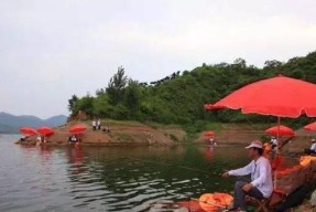 海闸门口钓鱼技巧（掌握海闸门口钓鱼的关键技巧）