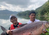 东江钓鱼技巧大揭秘（享受钓鱼乐趣的关键要诀）