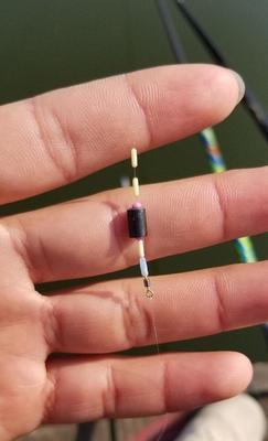 钓鱼钓浮技巧调铅（掌握关键的铅调节技巧，提升钓鱼效果）  第1张