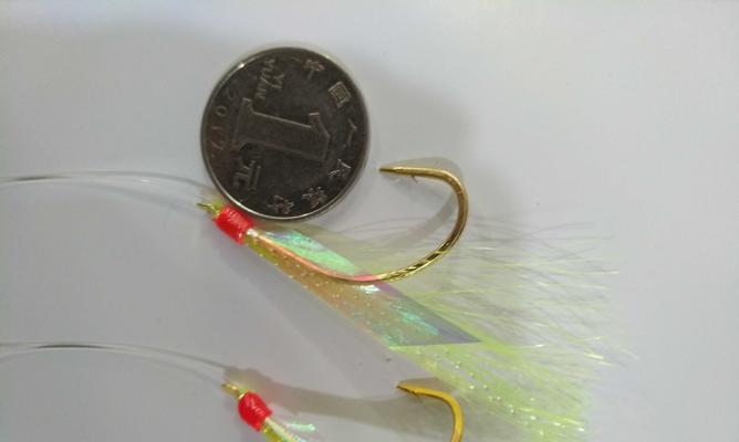 钓鱼技巧大揭秘（以仿饵串钩钓鱼技巧让你变钓鱼高手）  第2张