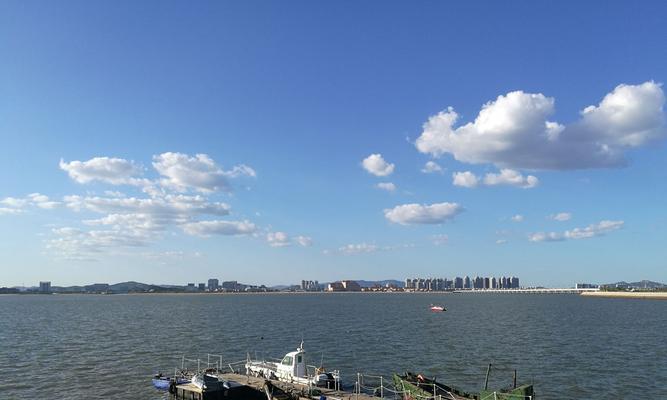 海阳海边钓鱼技巧大全（探索海阳海域的钓鱼技巧与窍门）  第1张