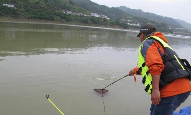 黄沙泉水库钓鱼技巧（探秘黄沙泉水库丰富多彩的钓鱼乐趣）  第3张