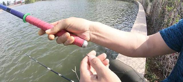 江河钓鱼调漂的正确方法与技巧（掌握调漂的关键）  第3张