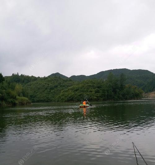 水库闸头钓鱼技巧（掌握闸头垂钓）  第1张