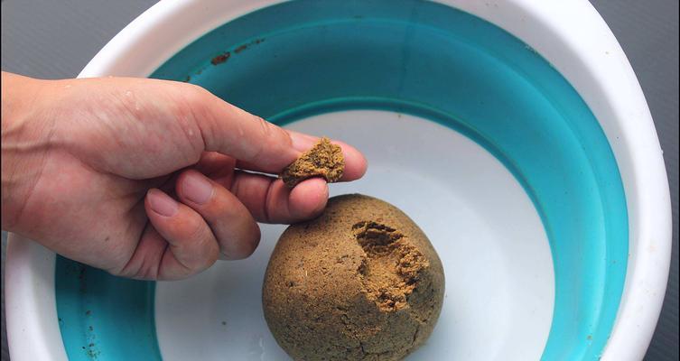 垂钓鱼饵怎么搭配效果最佳？掌握这些技巧轻松钓大鱼！  第1张
