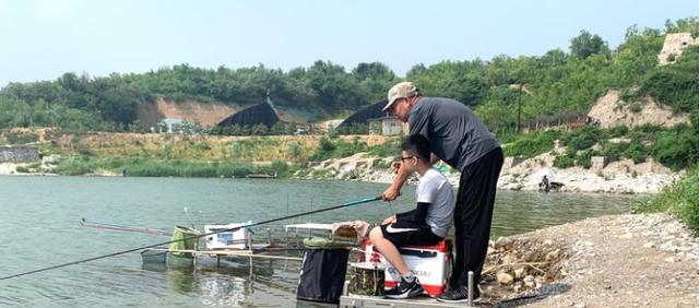 村边小野塘钓鱼技巧有哪些？如何提高钓鱼成功率？  第1张