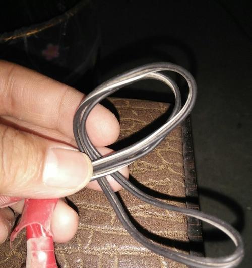 如何正确打结鱼线？钓鱼时鱼线打结的解决方法是什么？  第1张