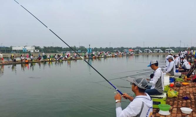 钓鱼用什么技巧才能钓到大鱼？如何提高钓大鱼的成功率？  第2张