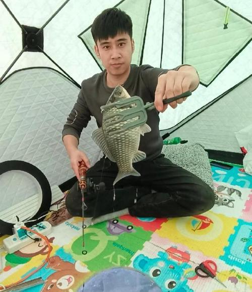 俄罗斯野钓冷水鱼技巧有哪些？如何提高钓获率？  第1张