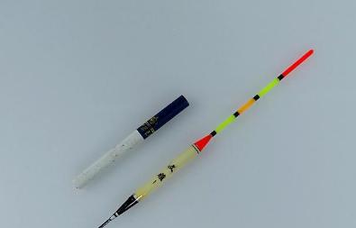 浮漂钓鱼小技巧有哪些？如何提高钓鱼效率？  第3张