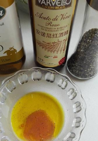 橄榄油钓鱼技巧和方法有哪些？如何有效使用橄榄油提高钓鱼成功率？  第2张