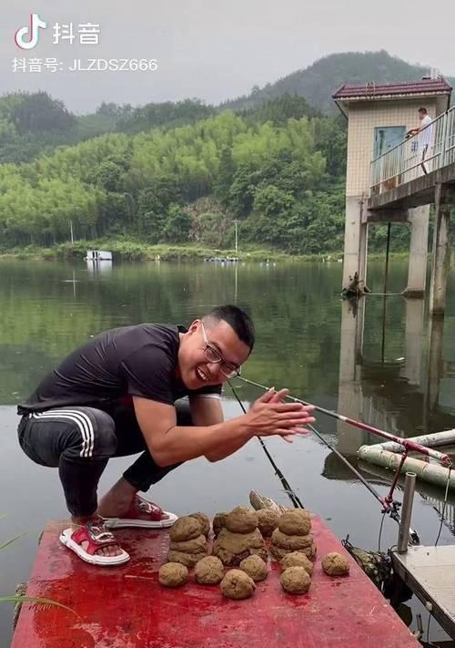 河里钓鱼需要打窝吗？掌握正确的钓鱼技巧有什么好处？  第1张