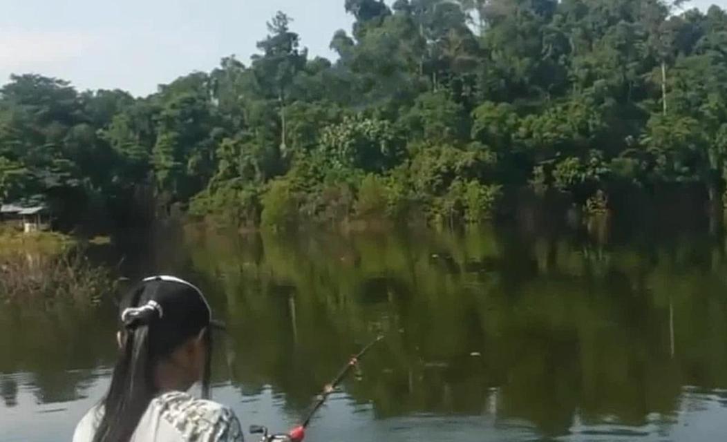 河水钓鱼技巧简单吗？如何快速掌握？  第3张
