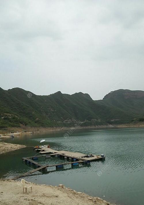 河湾钓鱼技巧大揭秘？如何提高钓获率？  第1张