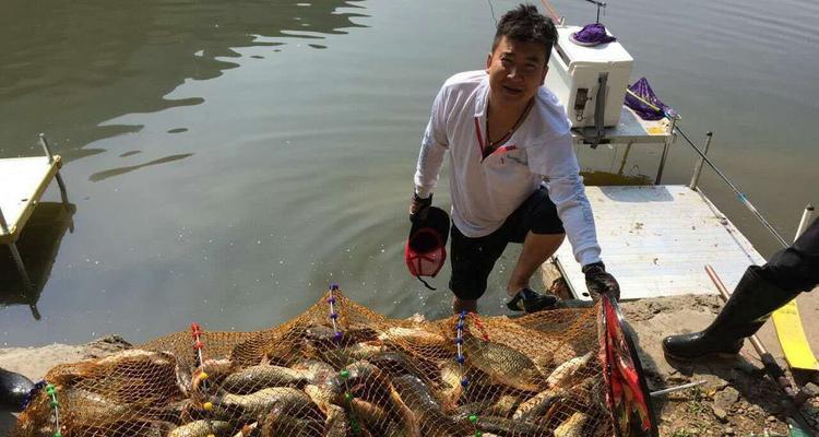 黑坑打窝后钓鱼技巧是什么？如何提高钓鱼成功率？  第2张